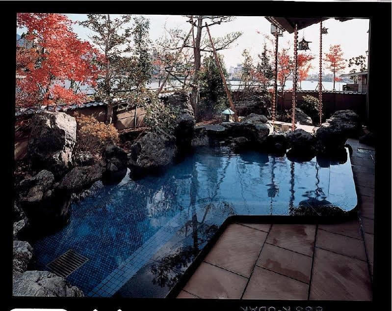 琵琶湖グランドホテル京近江 Otsu Exterior foto
